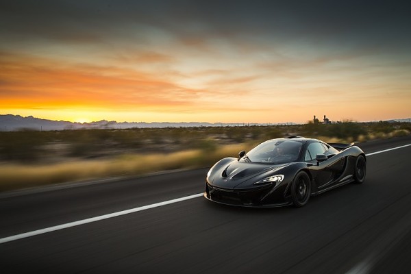 тестирование McLaren P1