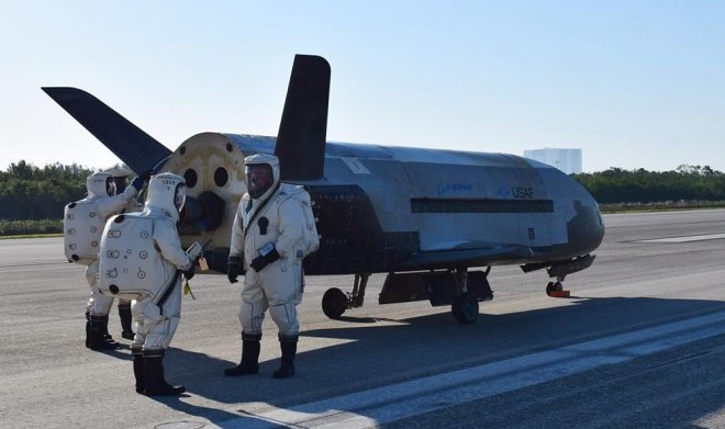 Х-37В после приземления Х-37В после приземления