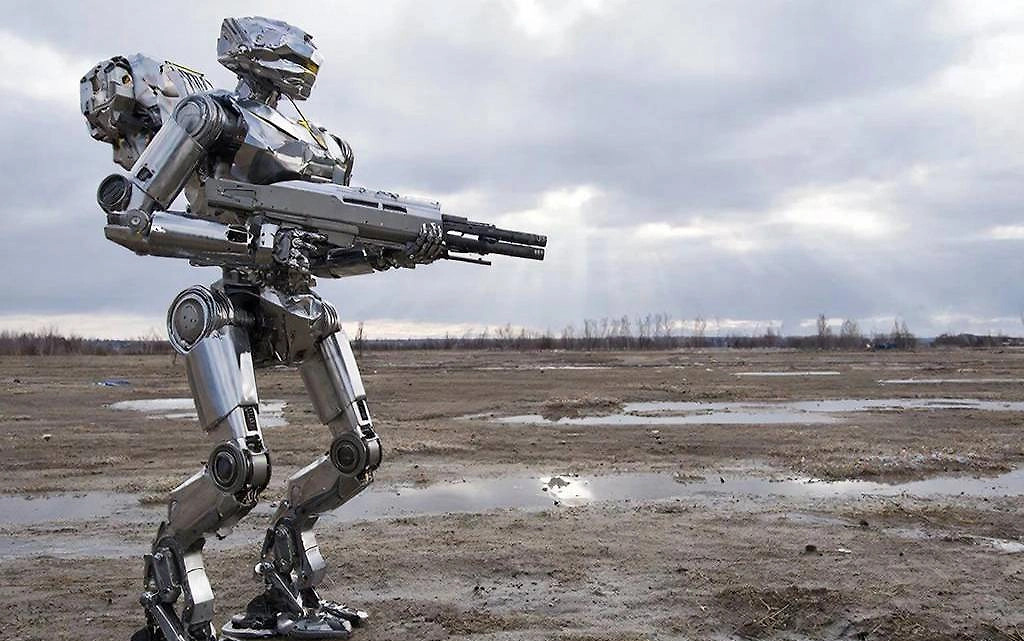Боевой робот